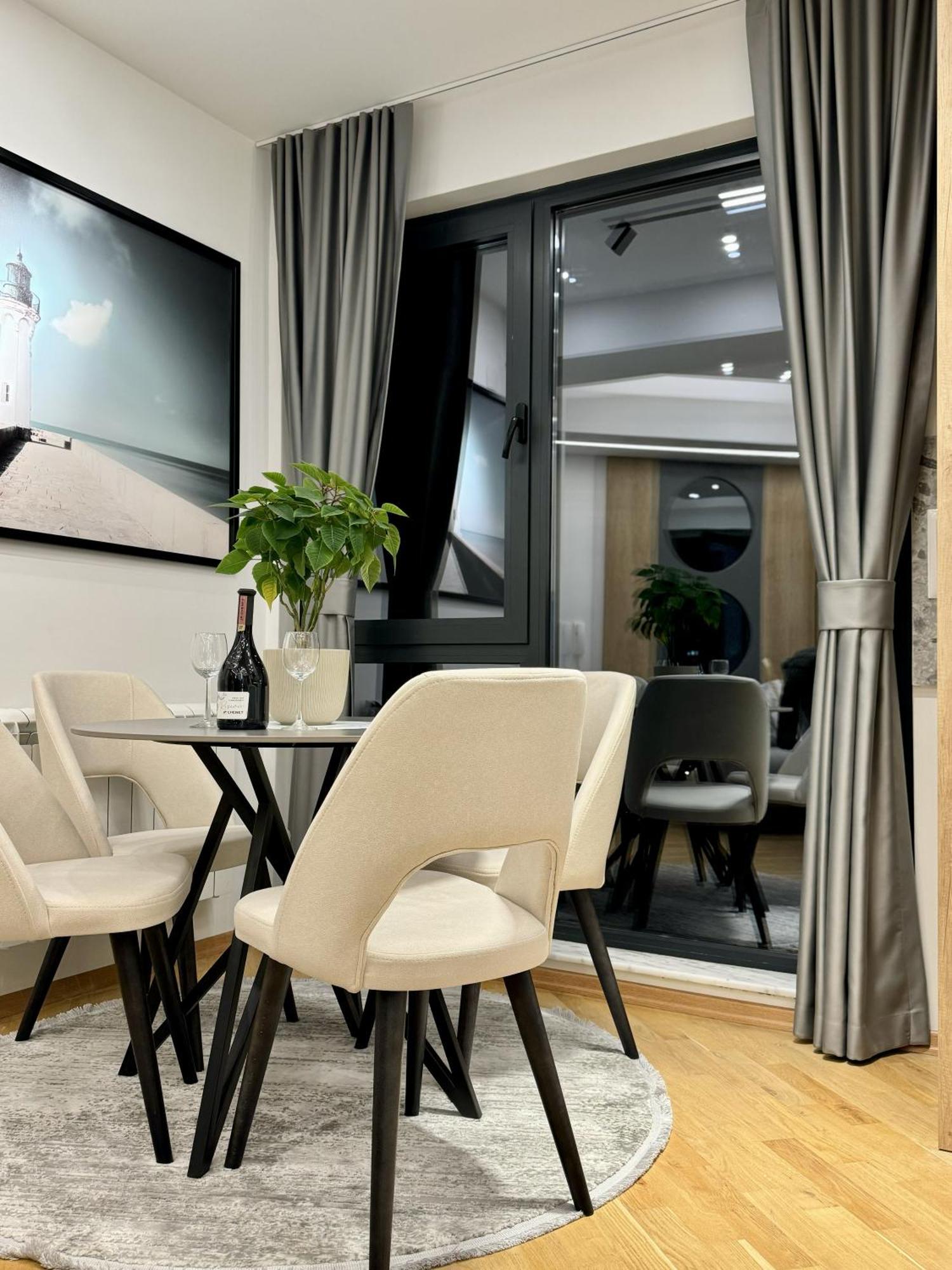 Maria Luxury Apartment Skopje Ngoại thất bức ảnh