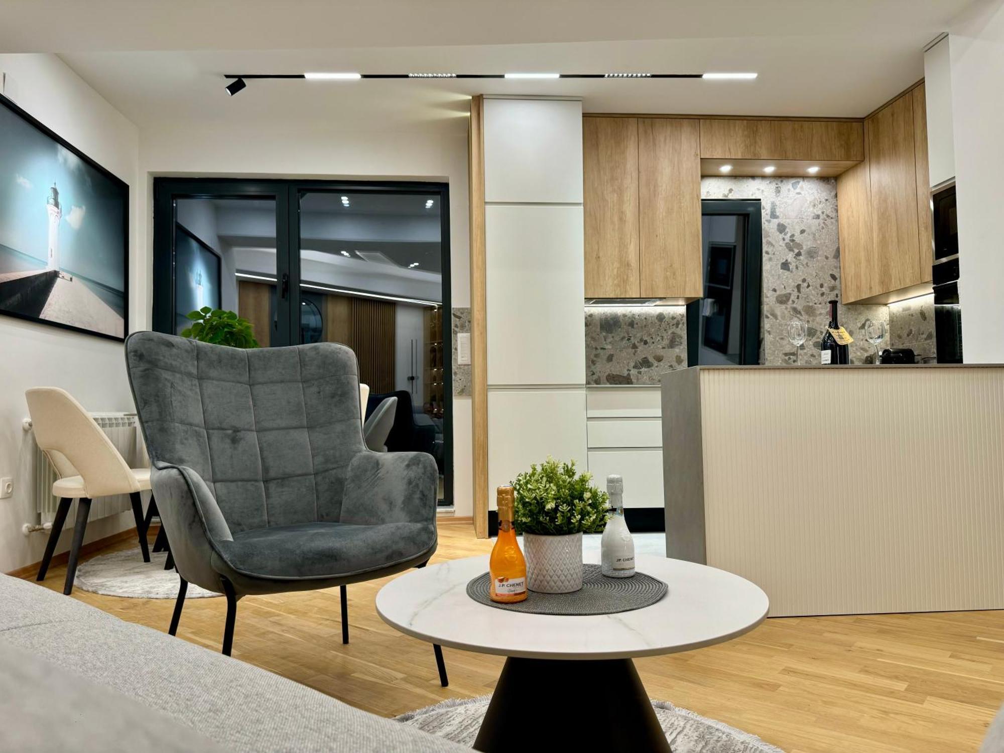 Maria Luxury Apartment Skopje Ngoại thất bức ảnh